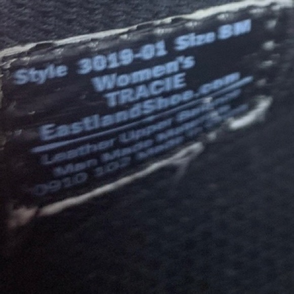 Eastland Black Leather Slip On Tracie Chunky Comfort Clogs - Picture 10 of 10